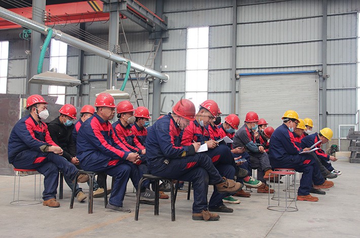 車間安全教育現(xiàn)場 車間安全教育現(xiàn)場